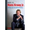 HANS KRAAY JR. ACHTER DE KLEEDKAMER DEUR.